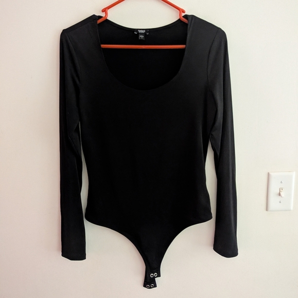 Women's Express Black Long Sleeve Bodysuit, Size M - Picture 5 of 5